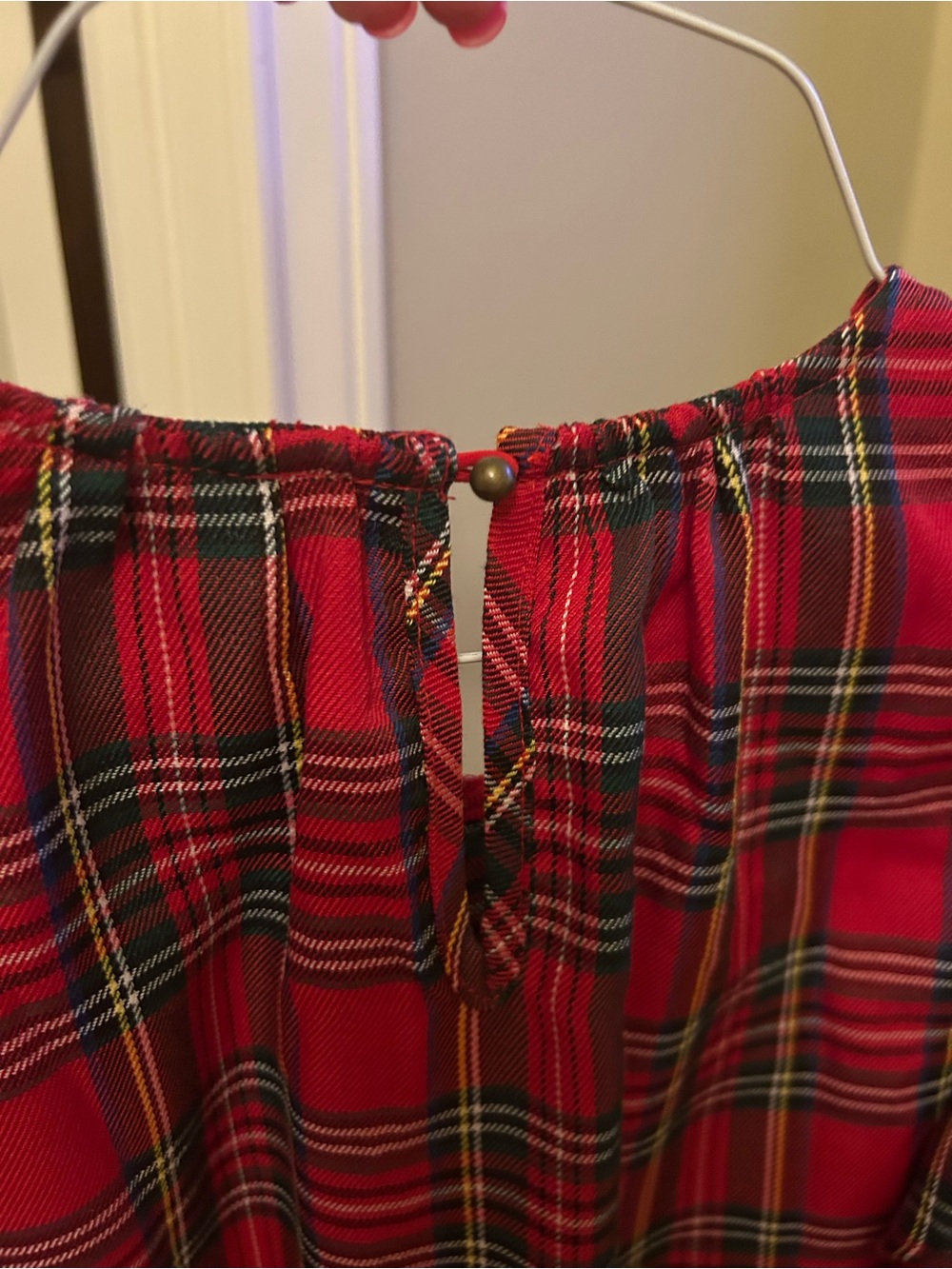entro Red Plaid Ruffle Shoulder Blouse - Picture 4 of 5